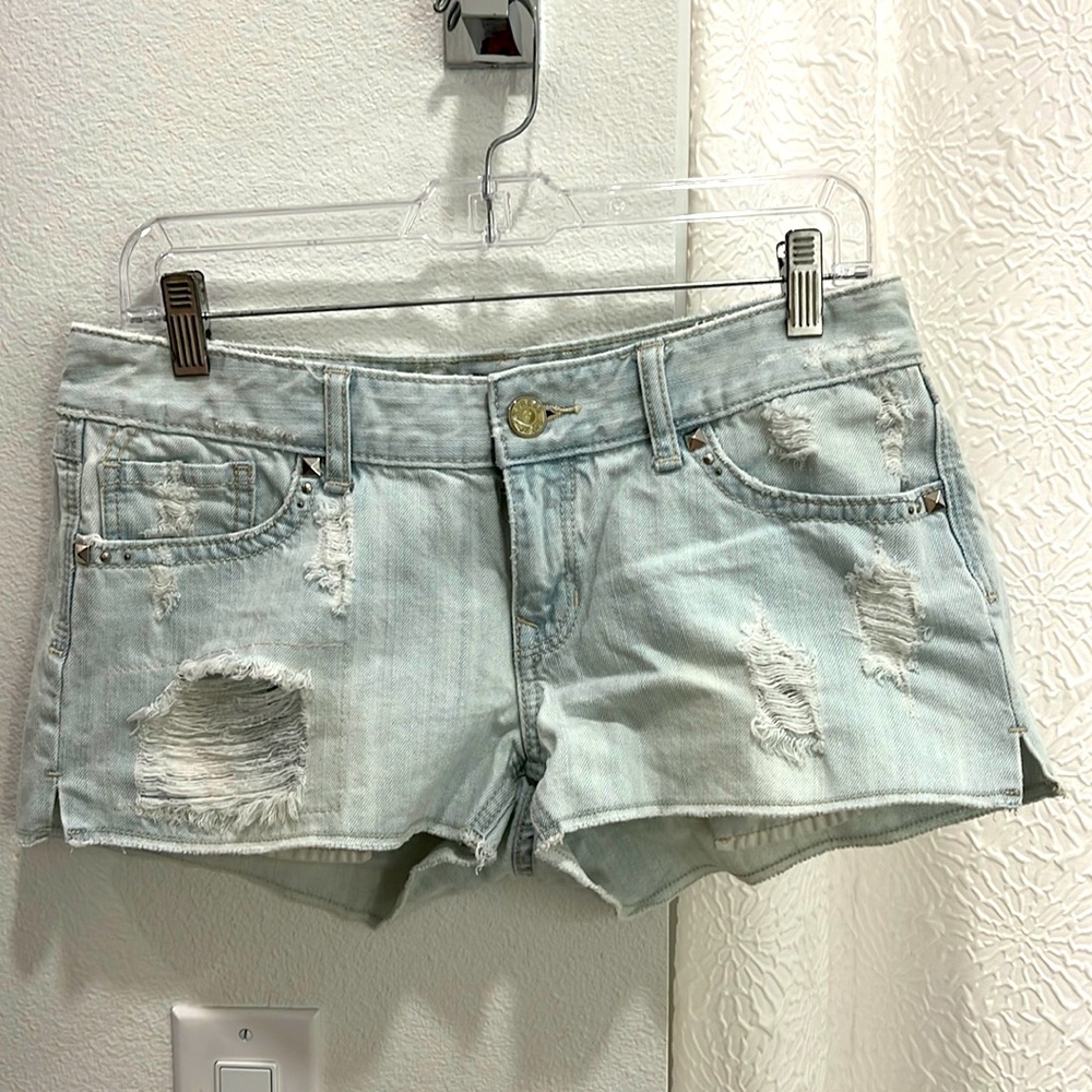 Woman jean short